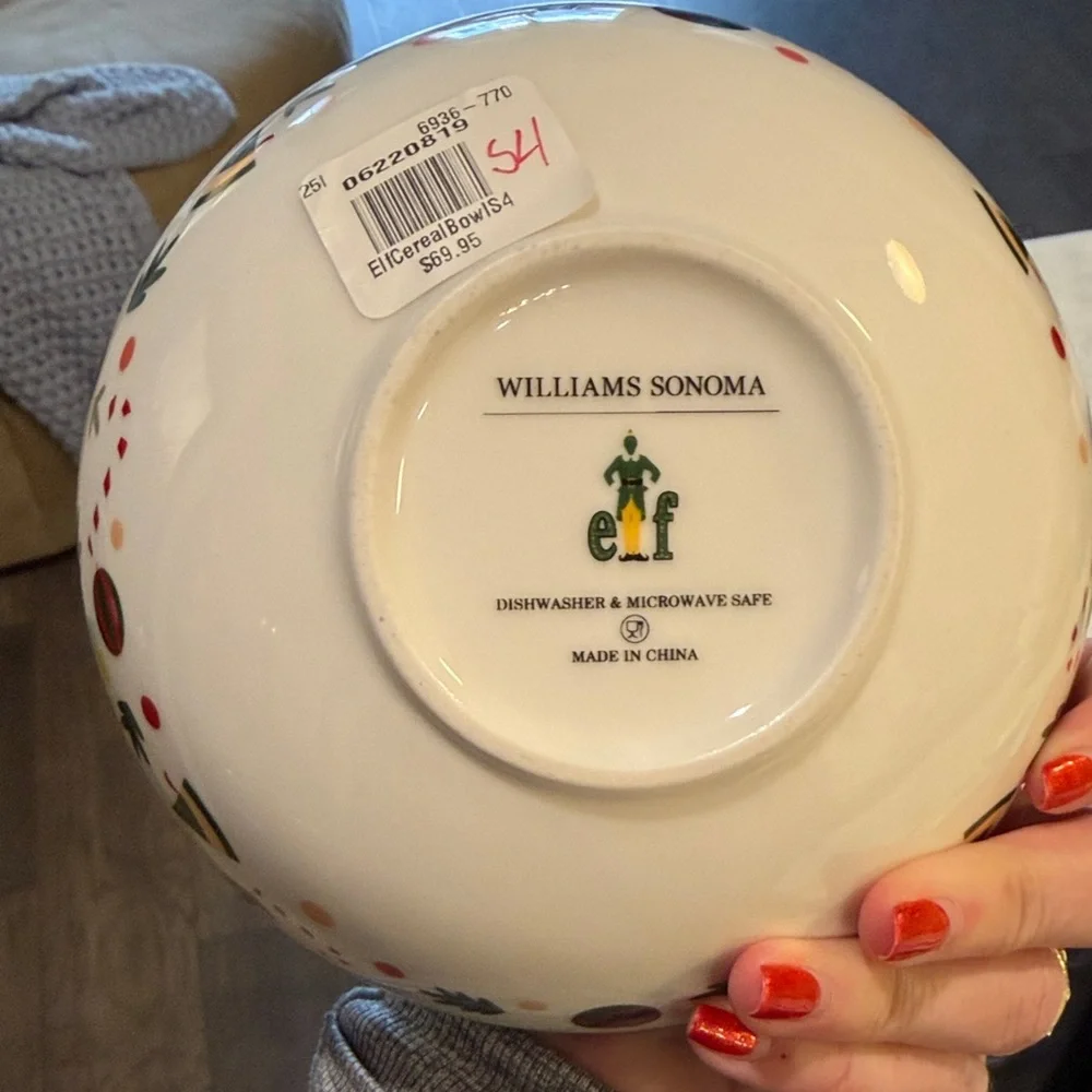 NEW without box Williams Sonoma Elf Cereal Bowls (4)